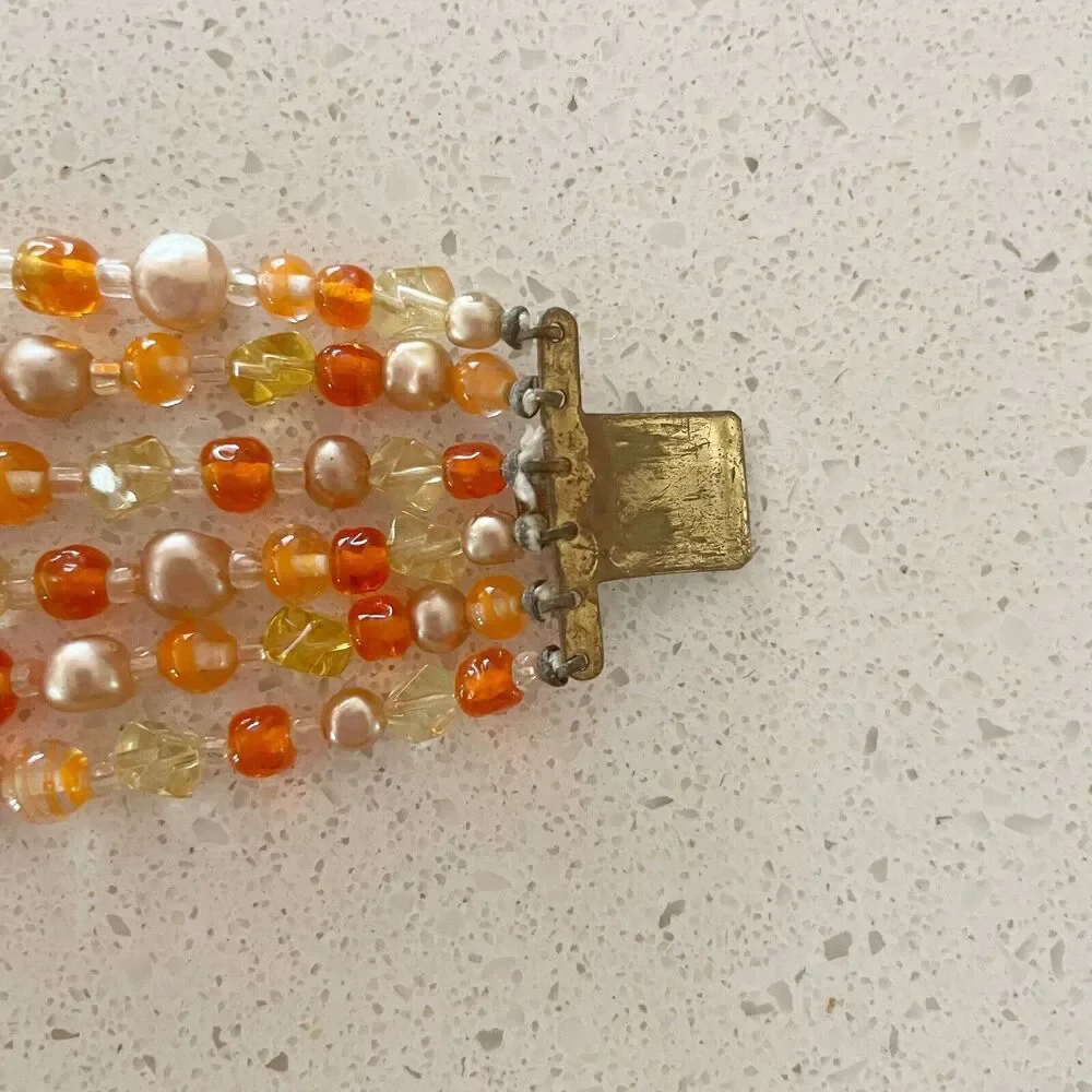 Braclet Orange Confetti Beaded 1950s 1960s Brass Color Clasp Cuff Layered‎